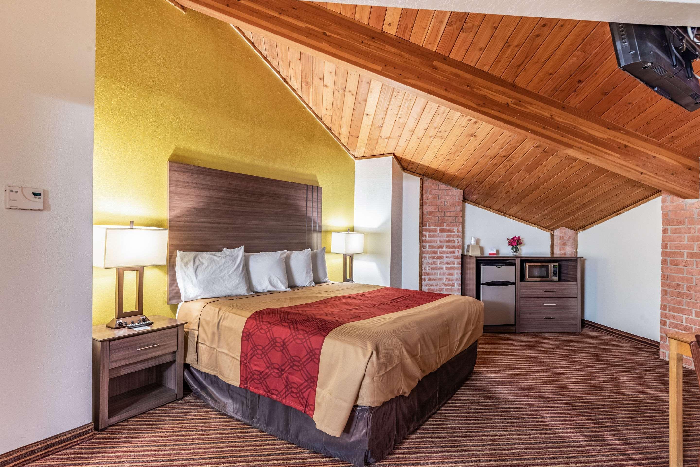Econo Lodge Inn & Suites McKinney Εξωτερικό φωτογραφία