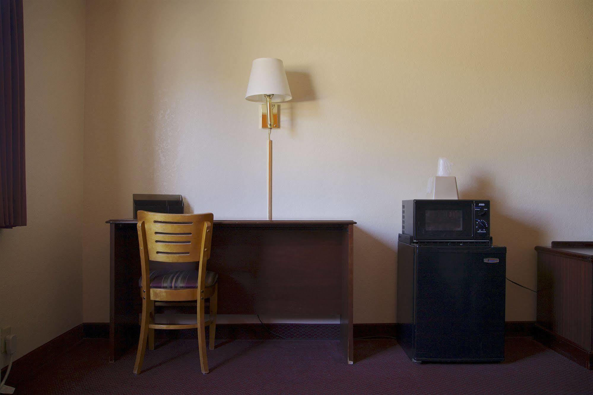 Econo Lodge Inn & Suites McKinney Εξωτερικό φωτογραφία